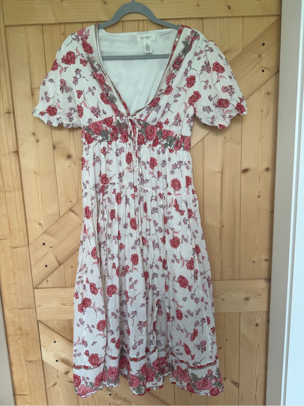 Jessica Simpson White Midi Dress with Red Rose Print